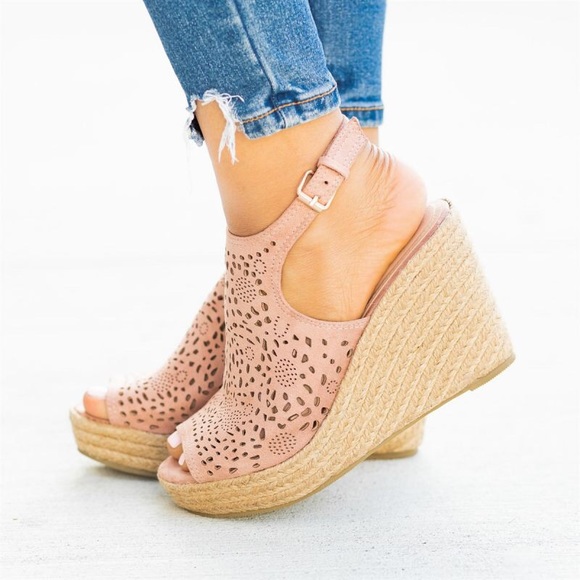 Mauve Sling Back Wedge - Picture 2 of 4